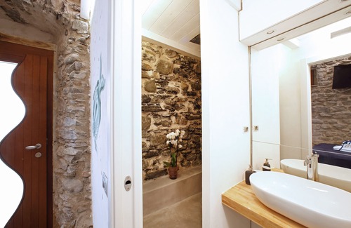 Manarola Maison | Arpaiu - Odeyo Sas