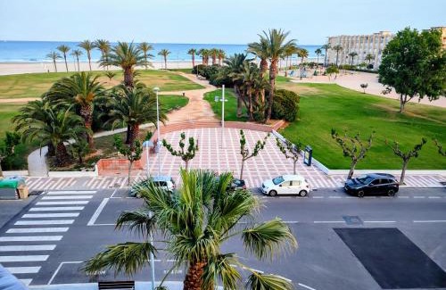 La Pineda Appartement | Arrecife Beach