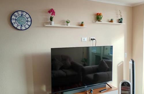 Osorno Appartement | Arriendo 1 Departamento Diario Amoblado en Edificio Pleno Centro de Osorno Full Eléctrico y Estacionamiento Techado, Comodidad, Moderno y Seguridad