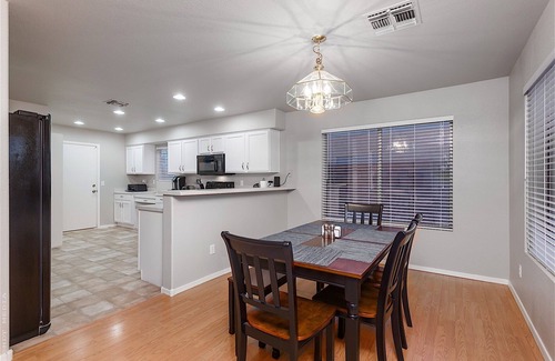 Peoria Maison | Confortable, 3 chambres, 2. 5 salles de bain, 8 personnes, au coeur de Arrowhead Ranch