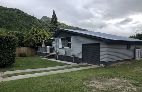 Arrowtown Maison | Arrowtown Tranquil Retreat in the heart of our historic town