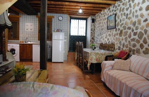 Maello Maison | Arroyo Milano Casa Rural