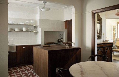 Middle Park Appartement | Art Deco Boutique Bespoke Brilliance + Beach&Park