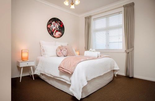 Picton Appartement | Art Deco No. 2 Apartment
