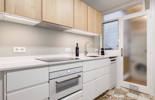 Sant Antoni Appartement | Art House Renoir Plaza Universitat Sant Antoni