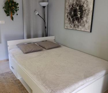 Megido Appartement | art room