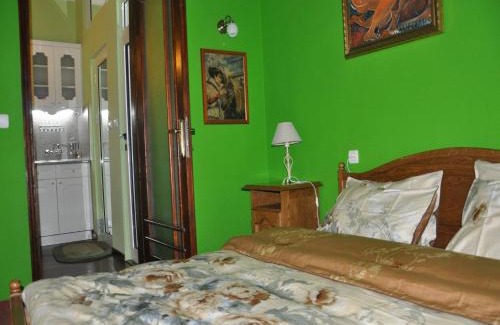 Burgas Center Maison | Art Studios Elsor