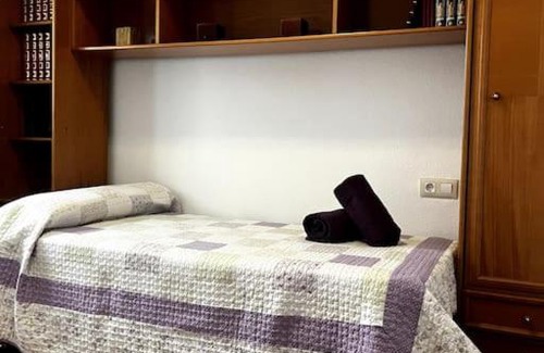 Oeste Appartement | ARTE7. Piso céntrico en plena galería urbana.