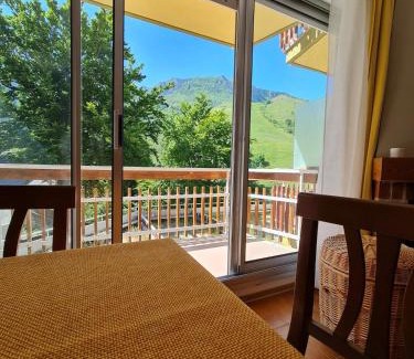 Artesina Appartement | Artesina - ski in & ski out - vista sulle Alpi e camino