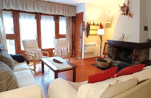 Arties Chalet De Ski | Arties III