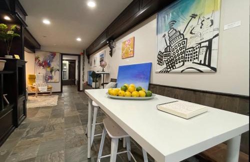 Midtown Sacramento Appartement | Artist's apartment in the heart of the city