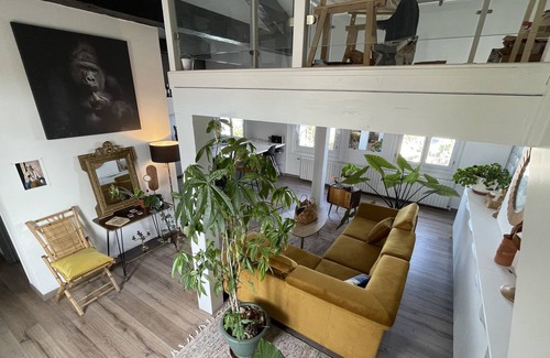 Le Soler Appartement | Artist's apartment with garden and private pool