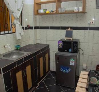 Mombasa Appartement | Artist sanctuary in bamburii