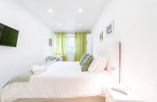 Benfica Appartement | Artistic 2-bedroom apartment with courtyard