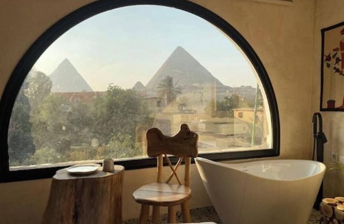Al Haram Appartement | Artistic Pyramids View & Hot Tub