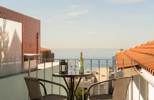 Foz do Douro Maison | Artistic Studio with Terrace in Foz by HostWise