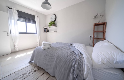 Giv'at Yo'av Maison | Artistic Vacation Villa w Pool by Sea N' Rent