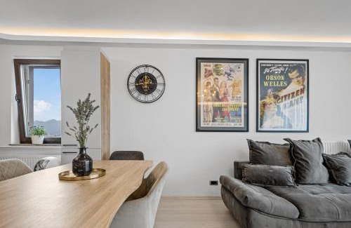 Tractorul Appartement | ArtMob Apartment Isaran