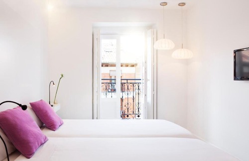 Embajadores Hôtel | Artrip Hotel