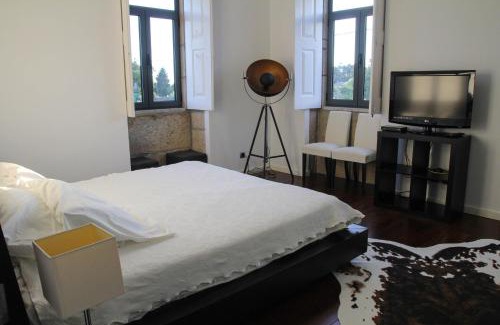 Tondela Maison | ARTS IN Country House