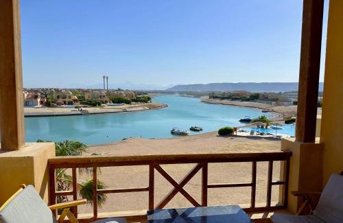 El Gouna Appartement | Artsy 1 BR Apt/Free Pool & Lagoon Access @ElGouna