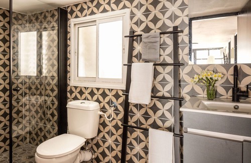 Haifa Appartement | Artsy Nest in Haifa Center by Sea N' Rent