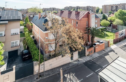 Ciudad Lineal Appartement | Arturo Soria Stays by Charming I, newly renovated with Parking