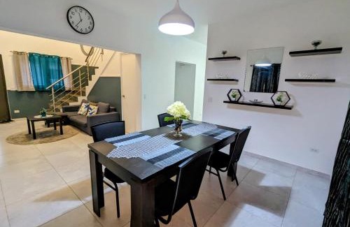 Oranjestad Maison | Aruba Vacation House - Cozy and Modern!