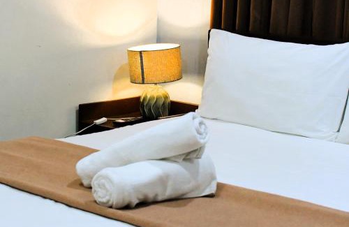 Bangkal Hôtel | Arzo Hotel Makati