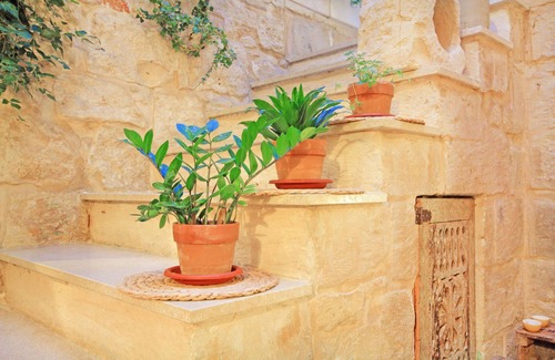 Rabat Maison | Comme Authentic As It Gets, Expérience A Double Walled Stone House 1er Main