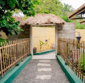 Midigama East Lit Et Petit-Déjeuner | Asanka Surf House & Resturant