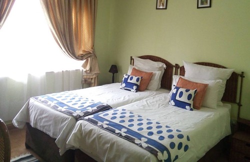 Manzini Maison | ASANTE GUEST HOUSE # 9