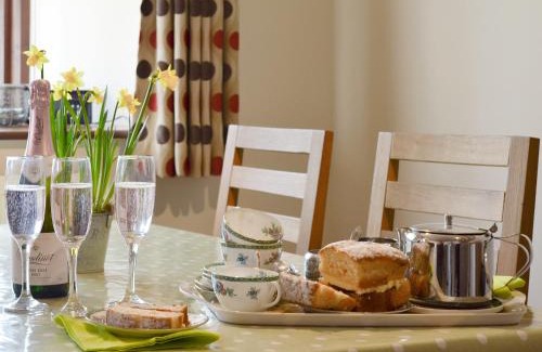 Easterside Maison | Ash Tree Cottage