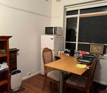 Ashburton Maison | Ashburton big Room with shared bathroom 1