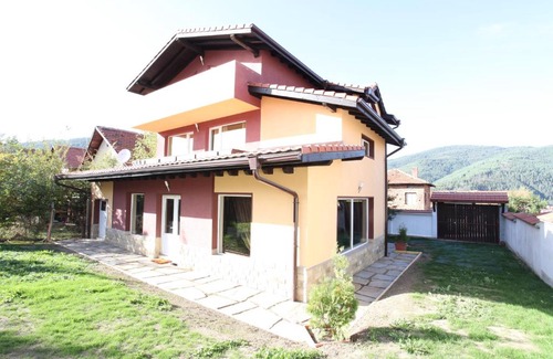 Govedartsi Maison | Ashkova House