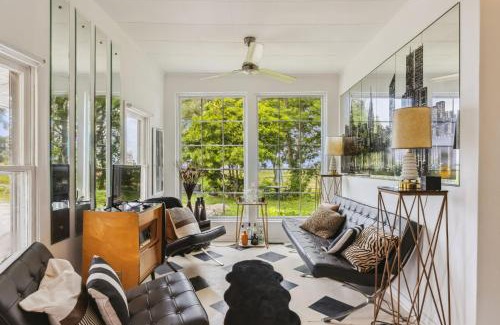 Ashtabula Maison | Ashtabula Cottage- Minutes from Covered Bridges & Wineries