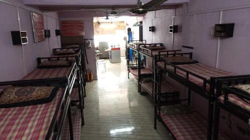 Daulatabad Cabine | Asia Lodge Near Railway Station