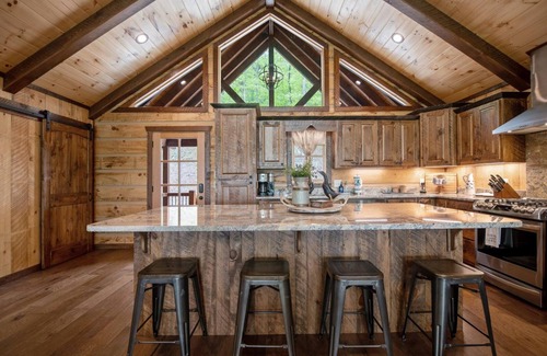 Cherry Log Cabine | Aska Favor - Aska Adventure Area