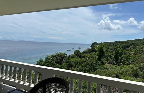 Carabao Island Villa | Assaly Villa - Breathtaking Ocean View with private beach