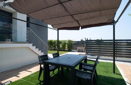 Kalivia Poliyirou Maison | Asteria Mare by Aetherion Studios & Suites