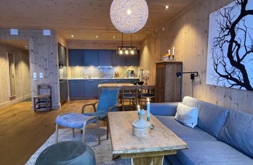 Atra Appartement | Astonishing Mountain Lodge at the top of Gaustablikk, 25m2 west facing terrace, 3 bedrooms