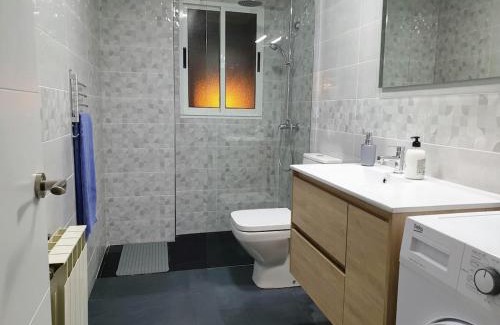 Aviles Appartement | Asturias sin límites explora desde Avilés vut 1963 as