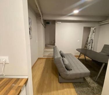 Guindalera Appartement | At 20' by Metro from the city centre (C) Apartamento en Av. América
