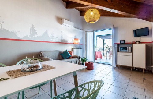 Tortoreto Lido Appartement | At 20 mt from the sea cozy panoramic penthouse for families with bike box and wifi