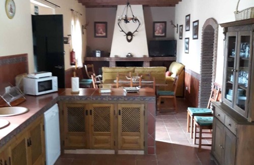 Cazalla De La Sierra Maison | À la Casa Rural La Dehesilla, vous pourrez profiter de la nature dans sa forme la plus pure.