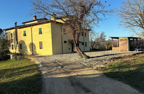 Terranuova Bracciolini Maison | At Di Toni's house, for families and groups