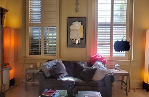 French Quarter Copropriété | At Home in the French Quarter - Lots of Charm!