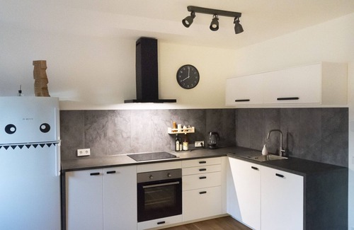 Durlach Appartement | *At home with a view of the Turmberg*