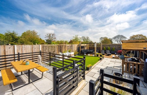 West Beckham Maison | At Last by Big Skies Cottages