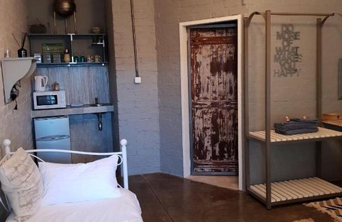 Zeerust Maison | At Rest